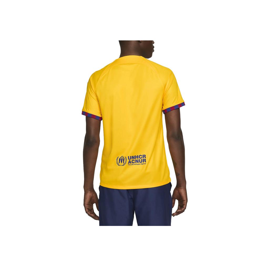 Nike Letní tričko s krátkým rukávem a kulatým výstřihem Pánské topy Žluté DR5079-729