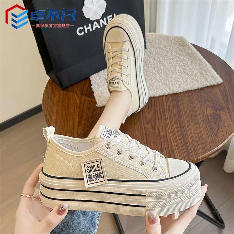 Platform Canvas Shoes Women's 2025 Spring and Autumn New Muffin Versatile Popular Sports and Leisure White Shoes Retro Board Shoes