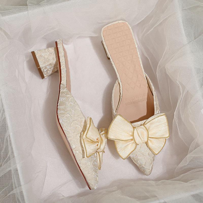 

Модные Элегантные Плиссированные Тканевые Туфли-Шлепанцы Женские Туфли на Среднем Высоком Каблуке Летние Женские Мюли с Острым Носком Слипоны Шлепанцы Femme Pantuflas 34 бежевый