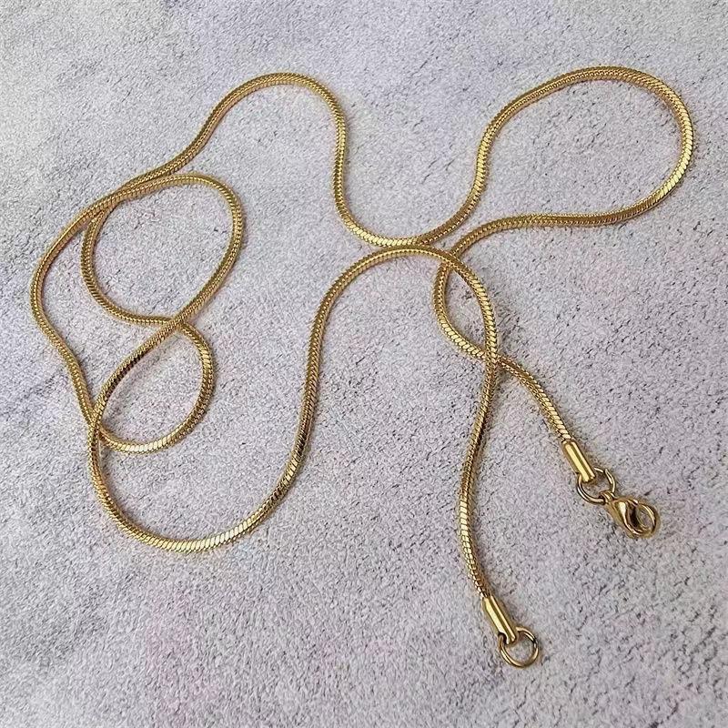 

Круглая цепочка-змейка, хип-хоп, ожерелье из нержавеющей стали, цепочка в виде змеиной кости, простая и универсальная индивидуальность золотой