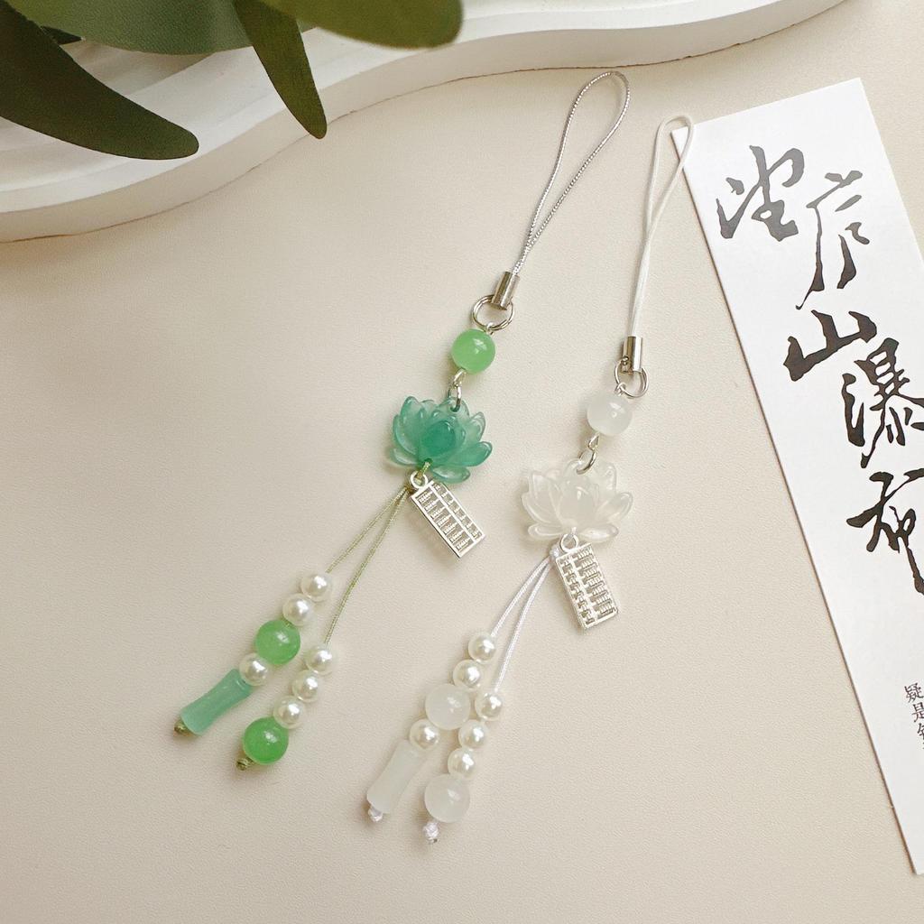 Handmade Lotus Pendant Phone Chain with Beaded Charm – Ancient Chinese Style