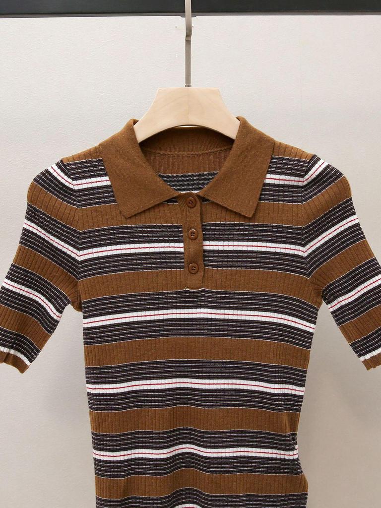 Dámský podzimní francouzský úzký pruhovaný pletený polo svetr s límečkem