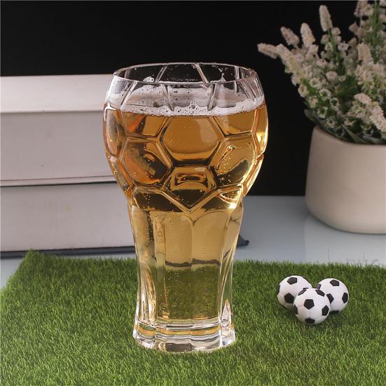 Soccer Beer Glass, 600ml Football Embossed Pint Cup, Heavy Duty Clear Glass Mug for Craft Beer, Home Bar Sports Fan Gift