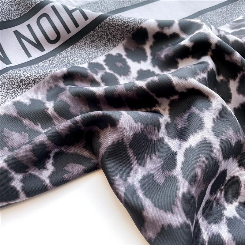 Fashion Leopard Print Temperament Scarf Women's Simple Border Silk Scarf Large Version Square Scarf 91cm Sun Protection Shawl Travel Decoration New