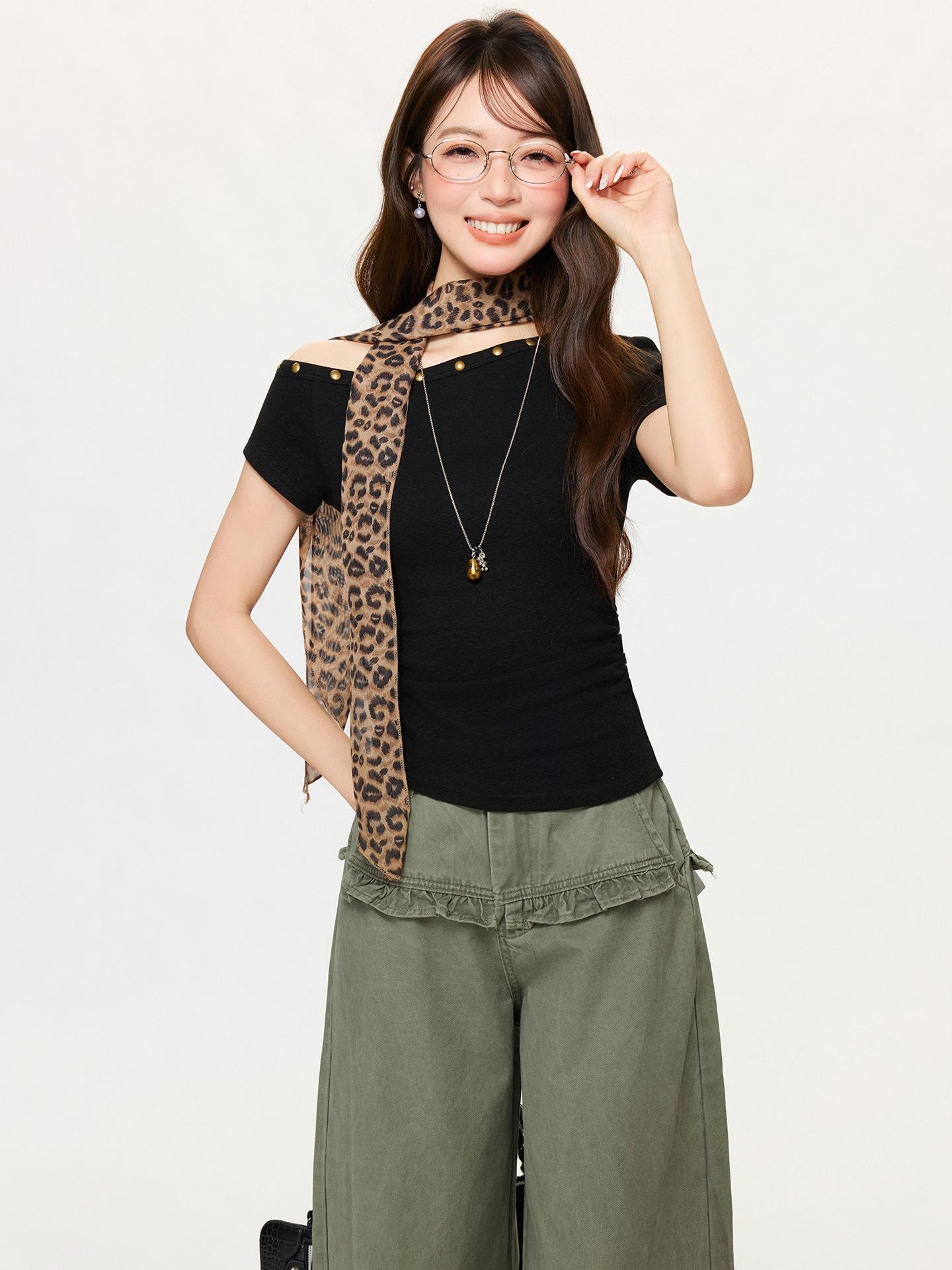 

Black Spice Girl Off-Shoulder Willow Nails Short Sleeve T-Shirt Women s Spring Summer Irregular Hoop Slant Shoulder Waist Tops S чёрный