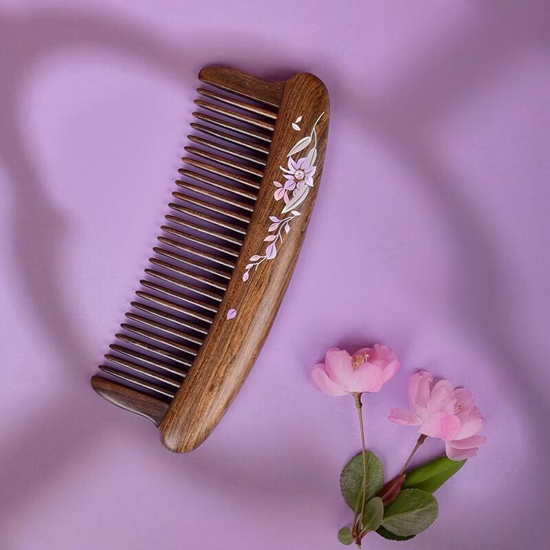 Tan Mujian Inlaid Wooden Comb Gift Set