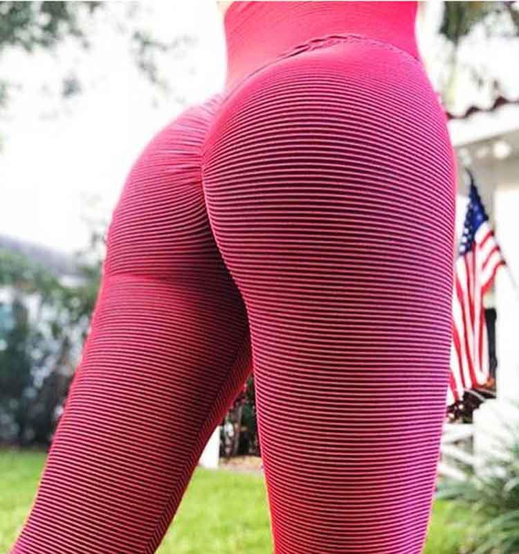 2026 Peach Seamless Striped High Waist Butt-Lifting Yoga Pants for Women Medium