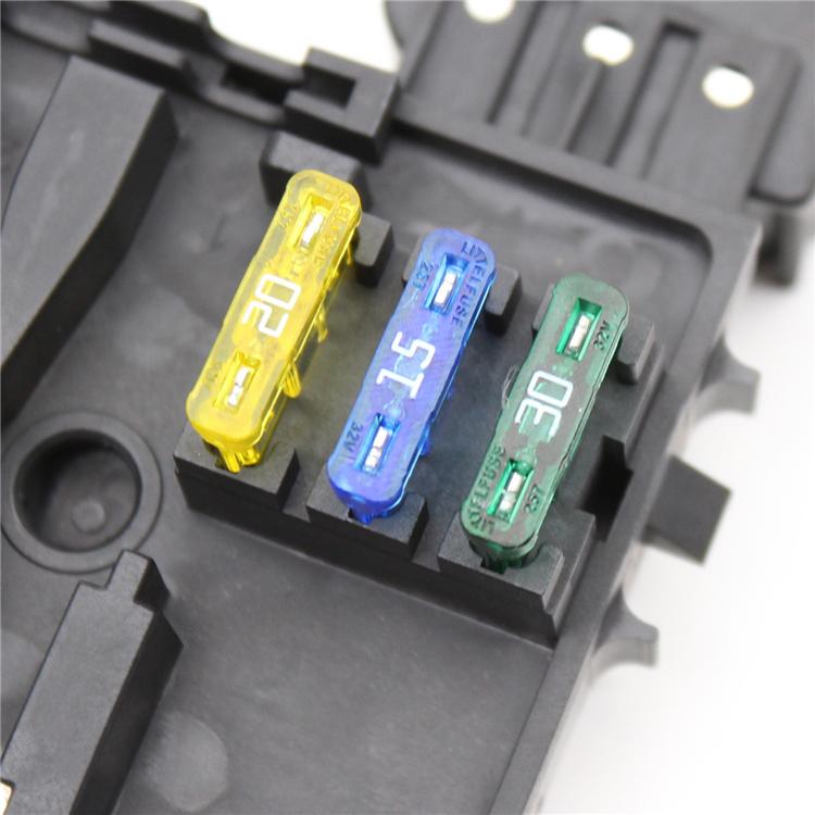 Car Battery Fuse box for VW Old Jetta 1992-2012