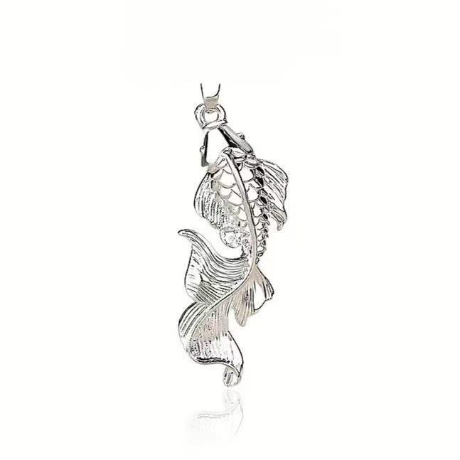 Women's Koi Carp Pendant Necklace - Chinese Style Fish Collarbone Chain Gift