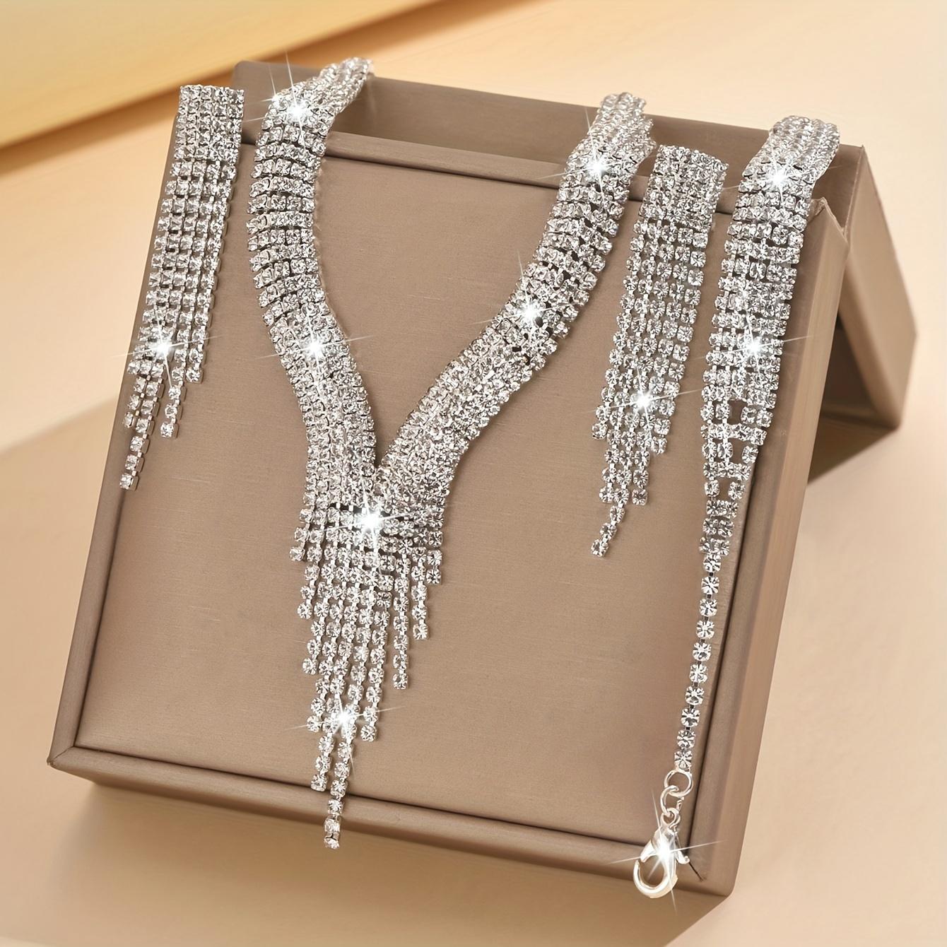 

[V-shaped Tassel Necklace] Silver Plated Copper V-shaped Tassel Necklace | Rhinestone Inlaid, Synthetic Stone, August Birthstone, Daily Party Occasion 1380