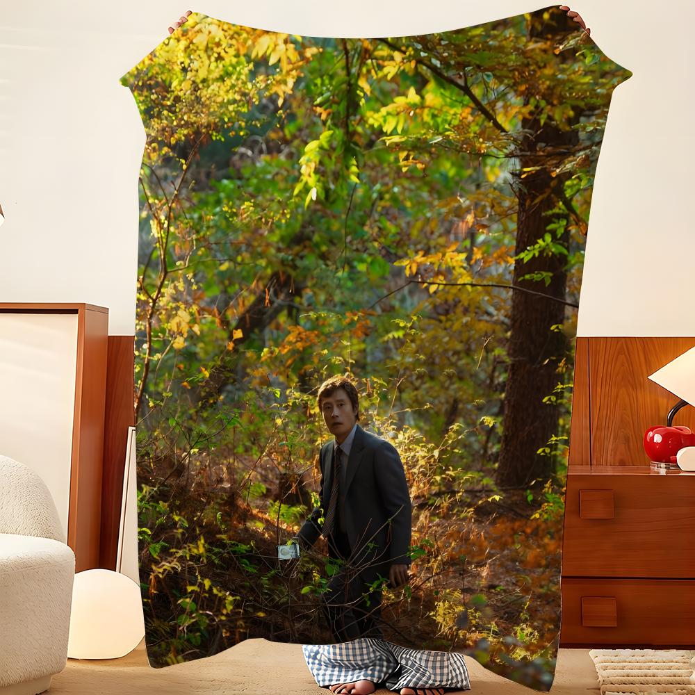 Art N-No O-Other C-Choice Throw Flannel Throw Blanket, Lightweight Cozy, Durable Washable Cute Cool
