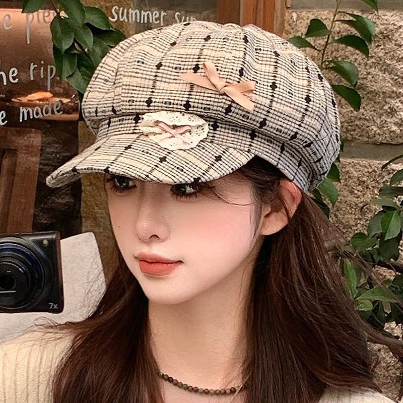 Autumn Retro Flower Plaid Beret Versatile Korean Sweet and Cute Baseball Cap Windproof Octagonal Hat Women's Style