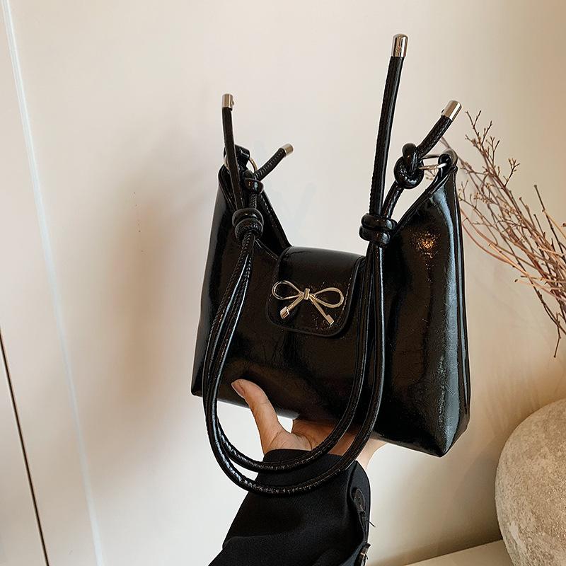 Portable fashion tote bag Korean ins shoulder bag 2025 summer foreign style sweet bow simple messenger bag