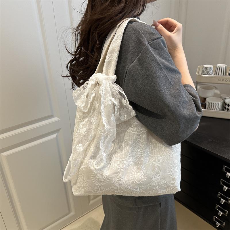 Gentle Korean Version Ins Versatile Casual Tote Bag Female Personality Student Class Lace Summer New Shoulder Bag
