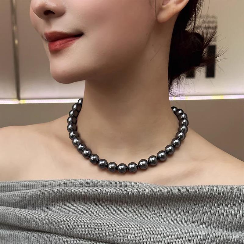 Dive Island Black Shi Jia Pearl Necklace, Collar Chain with Tiny Inlaid Zirconia Round Ring Clasp, Sweater Chain