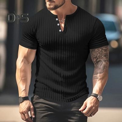 Camiseta masculina de verão, manga curta, slim fit, fina, cor sólida, elástica, com botões, gola em V, pulôver, esporte, fitness, top