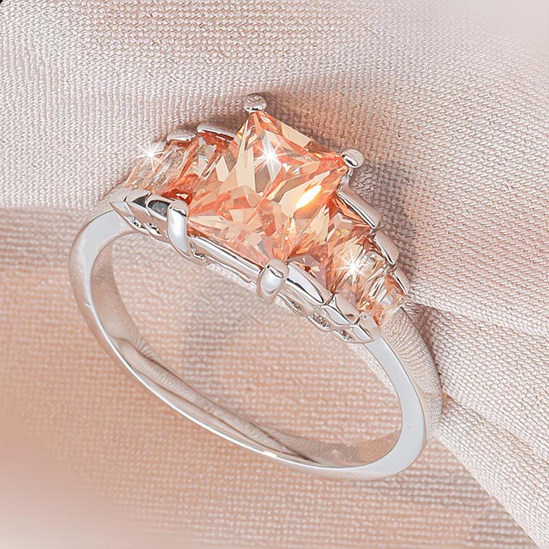 2026 New Zircon Jewelry European and American Fashion Women's Creative Geometric Jewelry Romantic Ring Jewelry