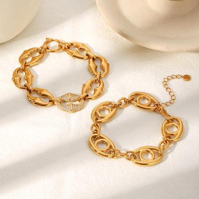 Bracciale in Acciaio di Titanio Placcato Oro 18k - Gioiello Elegante e Inalterabile per Donna