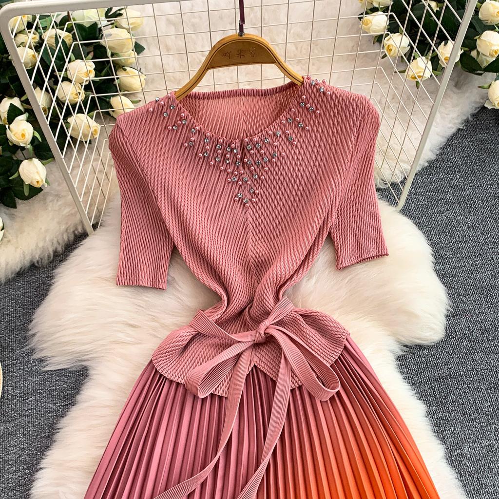 Pleated Diamond-Embellished Round-Neck Midi Dress for Women Summer Short Sleeve Lace-up Stunning Ombre Pleated Dress
