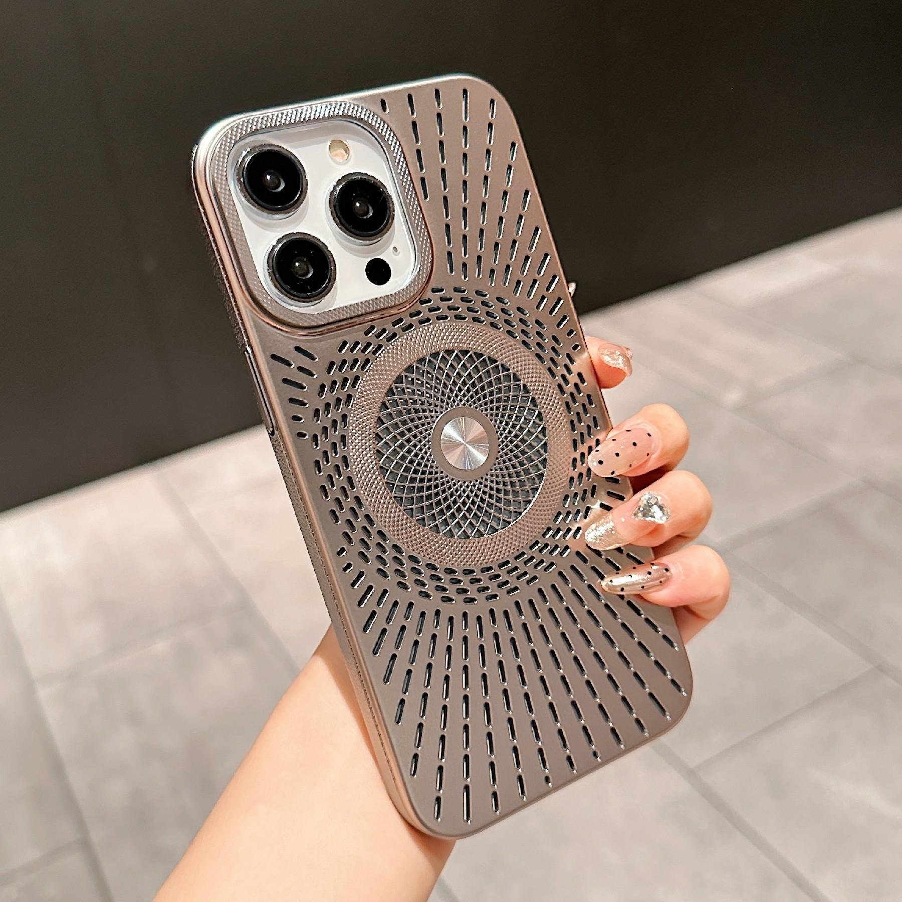 

Для iPhone 16 Pro Max Чехол Совместимый с MagSafe Рассеивание тепла Гальваническое покрытие ПК Чехол для телефона Titanium Grey