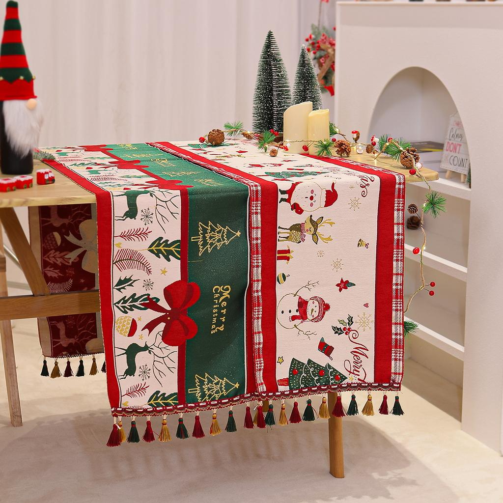 Christmas Decoration Chenille Jacquard Table Runner Printed Table Decoration Santa Claus Printed Table Mat