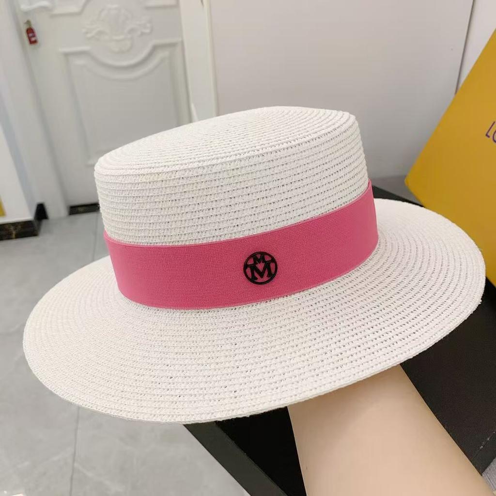 Straw hat female summer versatile flat top beach hat sun protection shade British top hat Internet celebrities outdoors