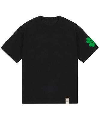 GRAVER [Unisex] One-Sided Clover Smile Short Sleeve T-Shirt_Black