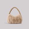 Furry Woven Handväska Dam Nischdesign Furry Bag Söt Handväska Underarm Väska Plyschväska