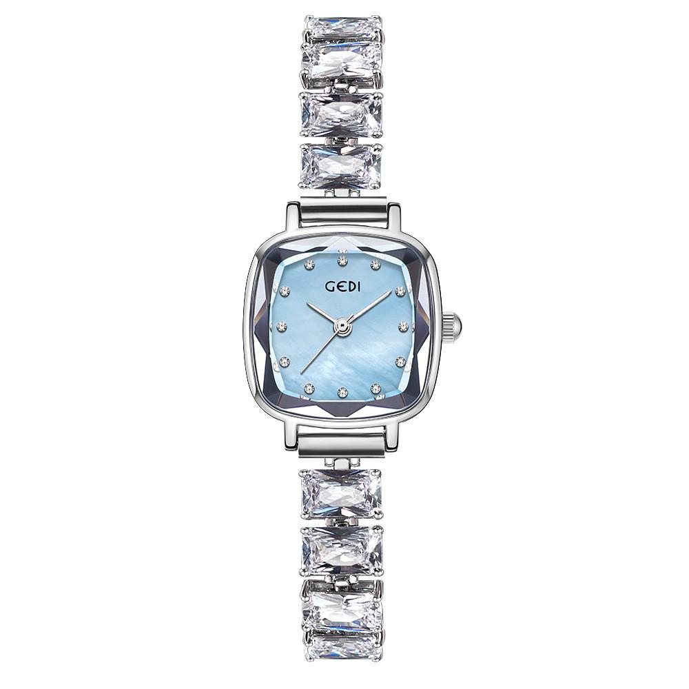 

Fashion Female Quartz Watch With Zirconia Bracelet For Casual Wear синий
