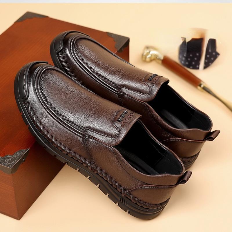 FashionRetro Cow Leather Loafers for Men Spring Autumn New Designer Soft-soled Men's Dress Shoes Fashion Solid Color Casual Shoes Male