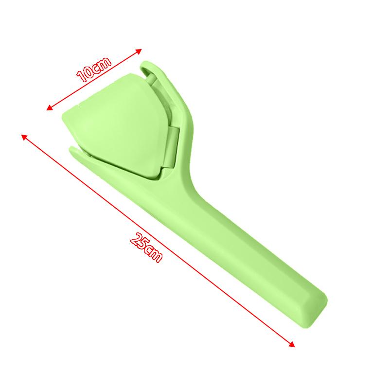 Multi Functional Fruit Fresh Juicing Tool, Small Manual Juicer for Household Kitchen, Portable Manual Lemon Juice Press Clip