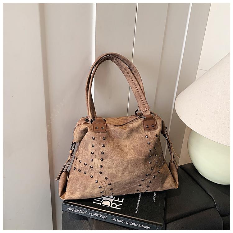 

Fashi Rivets PU Large Capacity Bucket Shoulder Bags High Quality Versatile Popularity Persality Sweet Tote Bags for Women хакі