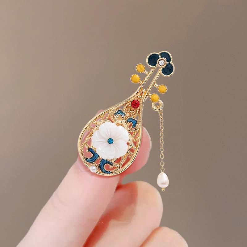Elegant Pearl Brooch for Women's Suits - High-End Jewelry Pin