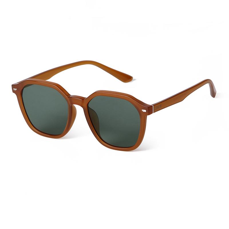 Square Sunglasses Woman Man Compact Frame Design Sun Glasses for Female Retro Square Metal Eyeglasses UV400 Protection Summer