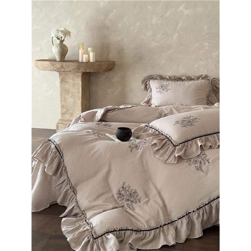 French Style Ruffle Bedding Set Romantic