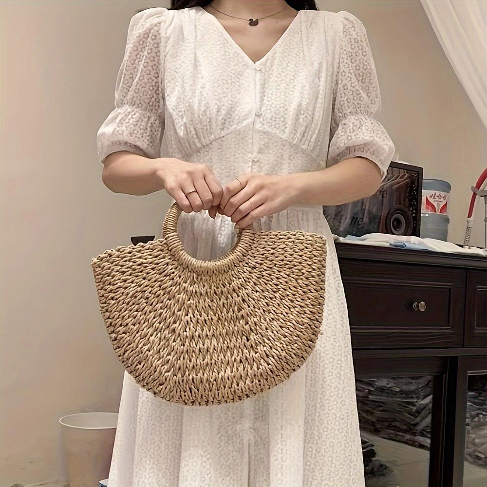 New Straw Woven Bag Versatile Handwoven Bag Women's Vegetable Basket Handbag Large Capacity Holiday Wind Beach Bag