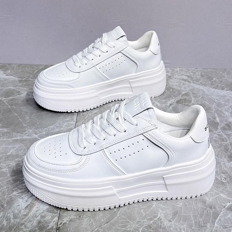 Popular little white shoes women's spring 2025 new women's shoes versatile casual board shoes niche heightening platform single shoes