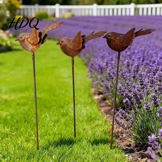 Decorative Outdoor Ornaments 3PCS Rusty Metal Bird Ground Stake Cute Birds Sculpture Animals Landscaping Decor Garden Stake for Yard Decor,