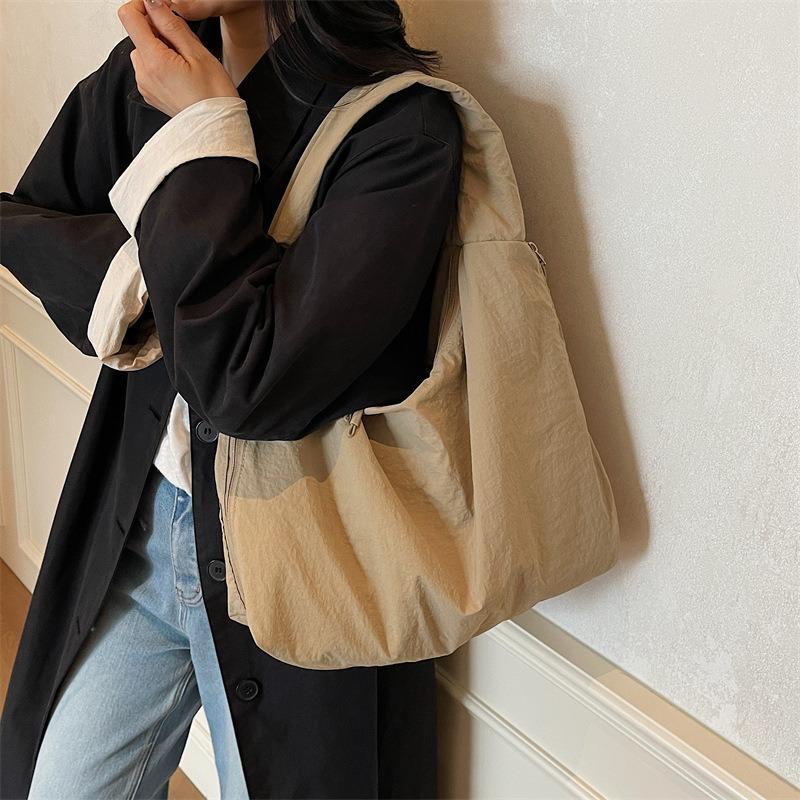 Trend Fashion Casual Texture Large-capacity Bag Autumn New Niche Women's Shoulder Tote Bag