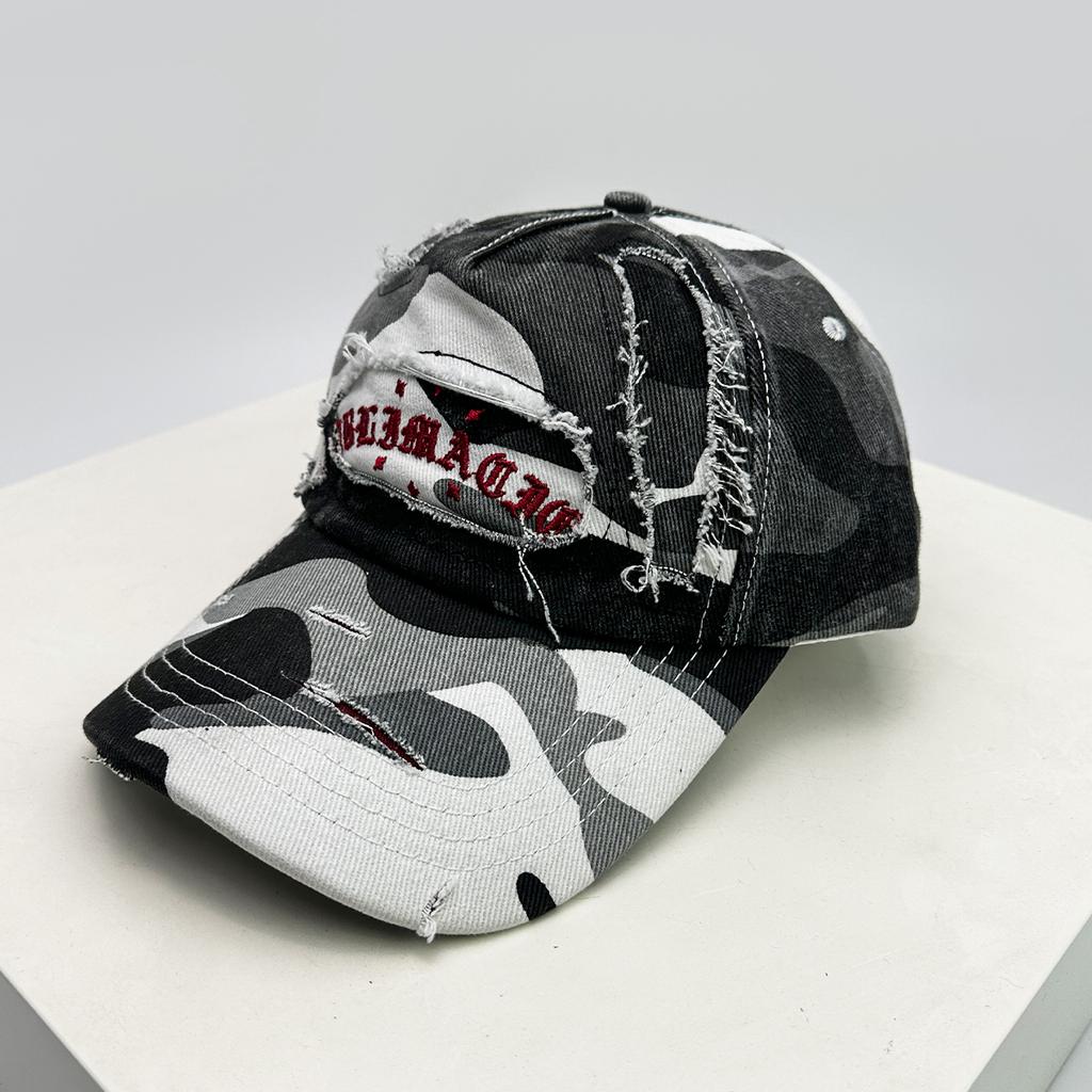 New Unisex Broken Style Sanskrit Embroidery Baseball Hats Versatile American Sunshade Camouflage Peaked Caps Fashion Personal