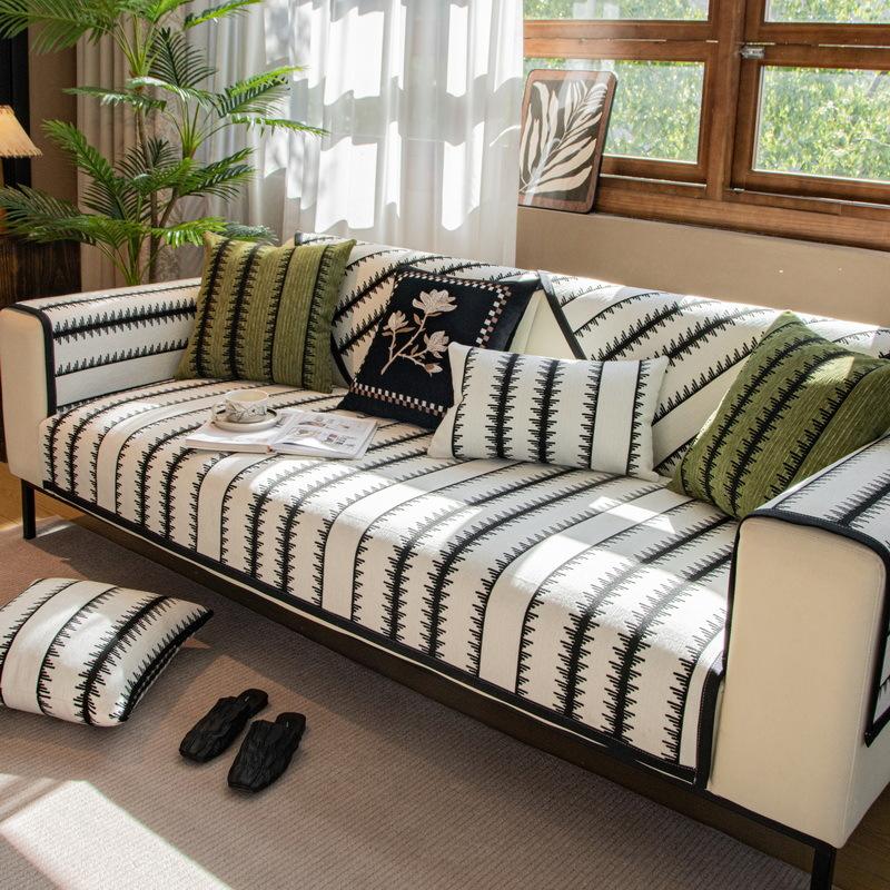 Chenier Sofa Cushion  New Four-Season Universal High-End Light Luxury High-End Sense Thickened Non-Slip Medieval Seat Cushion