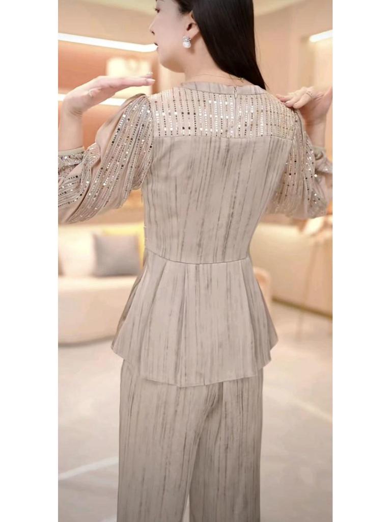 Elegant High-End Two-Piece Set: Slimming Top & Pants for Women, 2025 Spring Collection