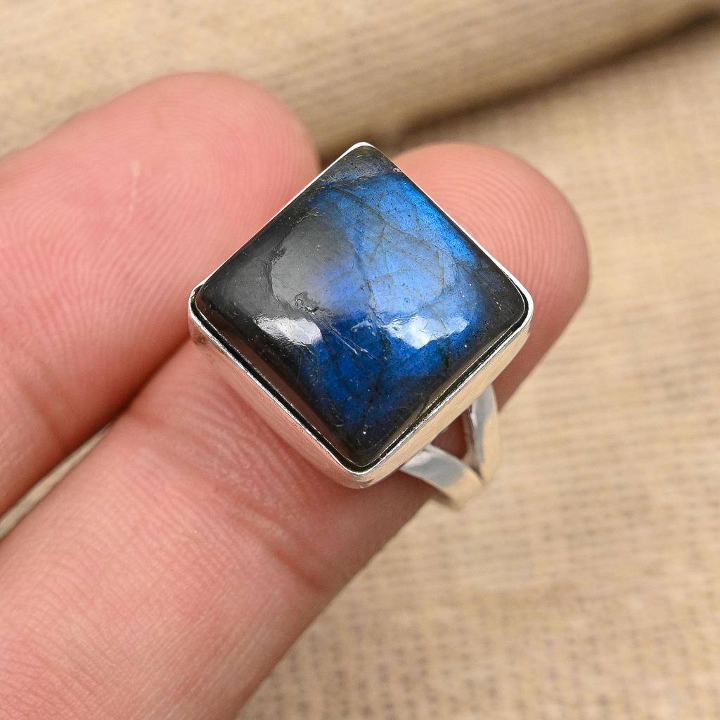 Bijuterii inel din argint 925 lucrate manual cu piatră prețioasă de labradorit pentru Ziua Recunoștinței