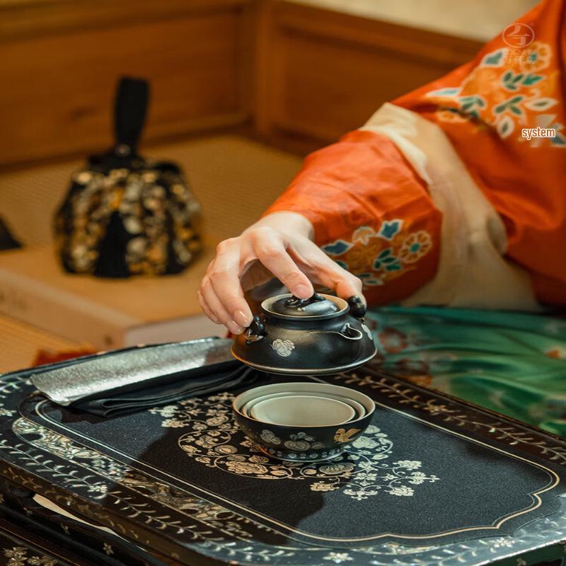 Wanqiantang Shaanxi Museum Co-branded Ceramic Travel Tea Set