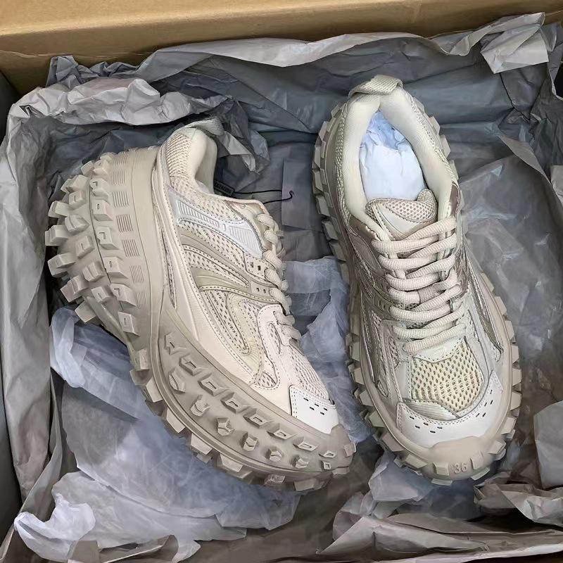 2023 Trendy Dámské Dad Sneakers: Prodyšné, S tlustou podrážkou, Volnočasové sportovní boty