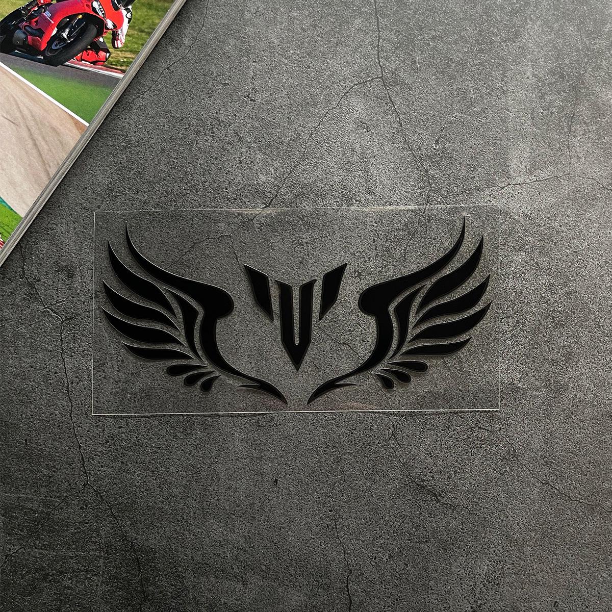 

Светоотражающие наклейки на мотоциклетный шлем и фару серии Yamaha MT (Водонепроницаемый).