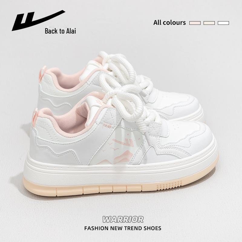 

Женские кроссовки Warrior WBN-1337 белые легкие на толстой подошве, весна 2024 г.