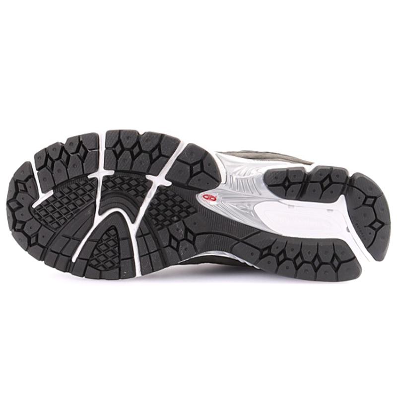 New Balance 2002R Black Grey Sneakers ML2002RB(D width)