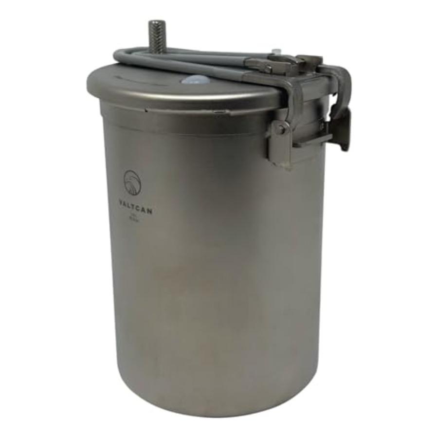 

Titanium Pressure Cooker Pot 1800ml Camping PFAS-Free No Coating Grade 1 Ultralight Rice Cooker with Locking Lid for Backpackin