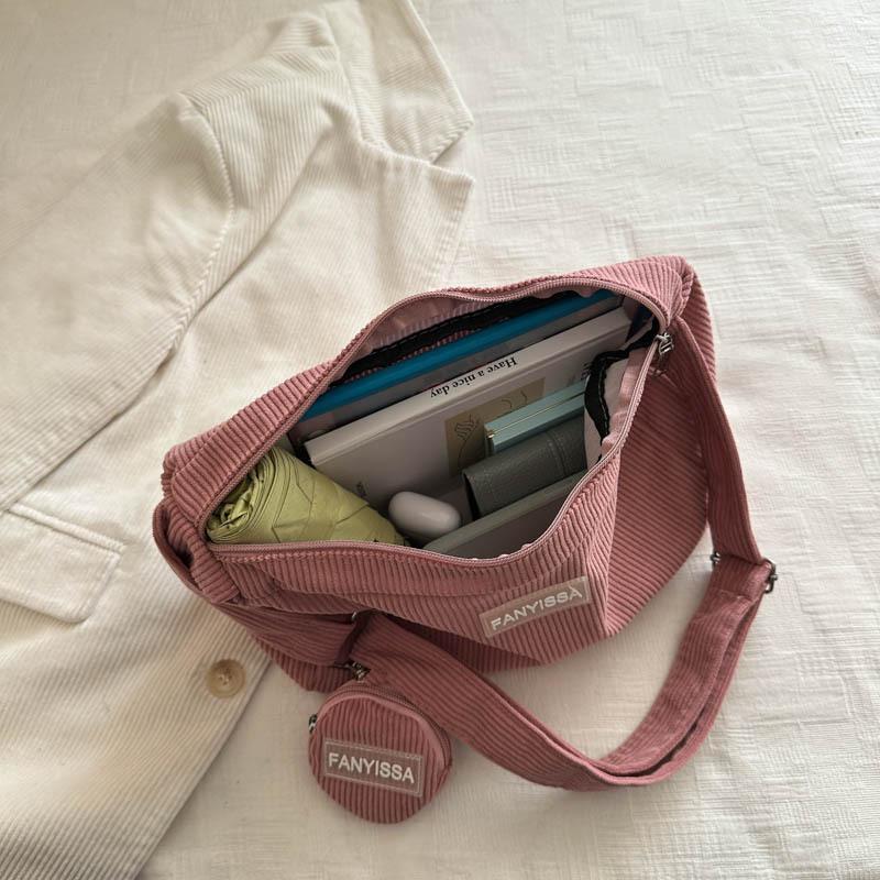 Simple casual commuter messenger dumpling bag corduroy bag foreign style new large capacity portable shoulder bag